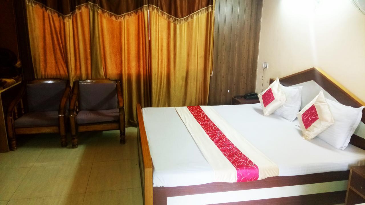 Royal View Hotel ชิมลา ภายนอก รูปภาพ